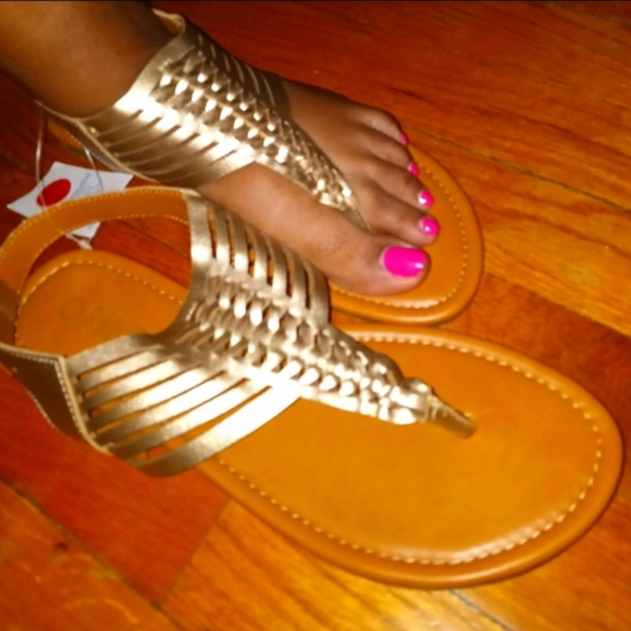 Gladiator Sandal - Picture 3 of 3